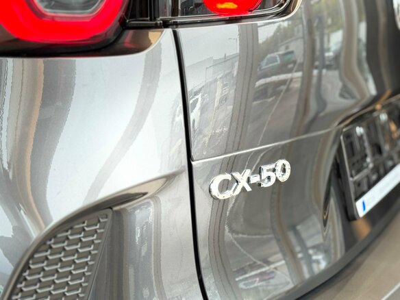2026 Mazda CX-50, чёрный, 3814000 рублей - вид 4