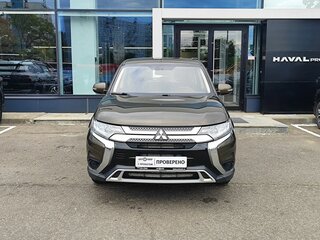 2019 Mitsubishi Outlander III Рестайлинг 3, коричневый, 1999000 рублей, вид 2