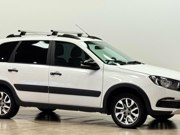 2023 Lada (ВАЗ) Granta Cross I Рестайлинг, белый - вид 5