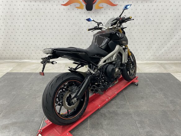 2014 Yamaha MT-09 (FZ-09), чёрный, 589000 рублей - вид 3