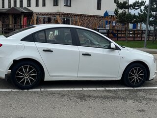 2012 Chevrolet Cruze I, белый, 625000 рублей, вид 4