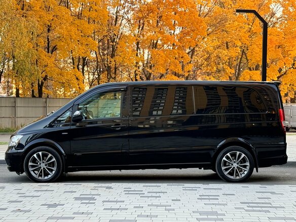 2012 Mercedes-Benz Viano Extralong L3 I (W639) Рестайлинг, чёрный, 2390000 рублей - вид 10