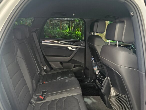 2018 Volkswagen Touareg III, белый, 5200000 рублей - вид 5