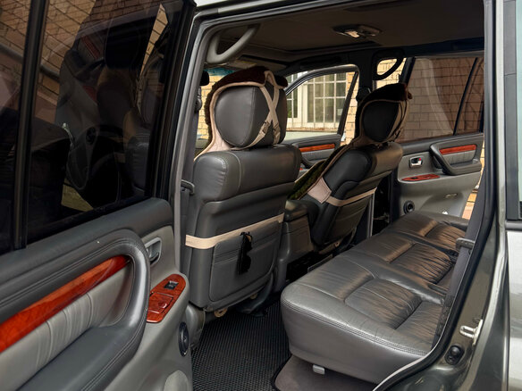 1998 Lexus LX 470 II, серый, 2200000 рублей - вид 19