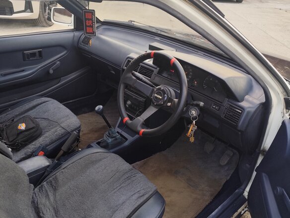 1988 Toyota Corolla II III (L30), белый, 120000 рублей - вид 10