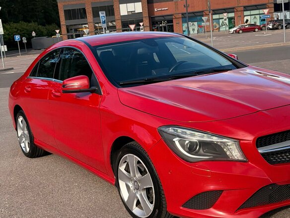 2014 Mercedes-Benz CLA 200 I (C117, X117), красный, 1500000 рублей - вид 3