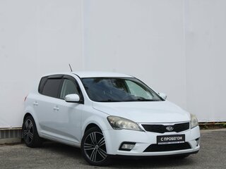2011 Kia Ceed I Рестайлинг, белый, 610000 рублей, вид 3