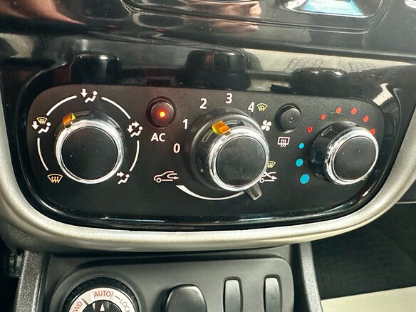 2015 Renault Duster I, красный, 987000 рублей - вид 23