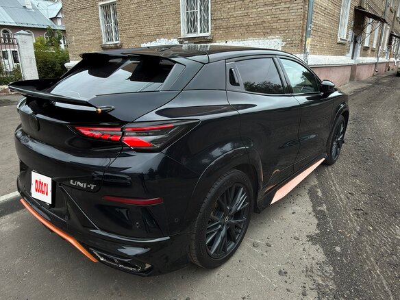 2023 Changan UNI-T I Рестайлинг, чёрный - вид 5