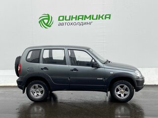 2012 Chevrolet Niva I Рестайлинг, серый, 470000 рублей, вид 4