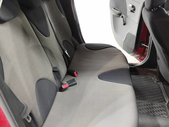 2012 Nissan Note I Рестайлинг, красный, 650000 рублей - вид 22