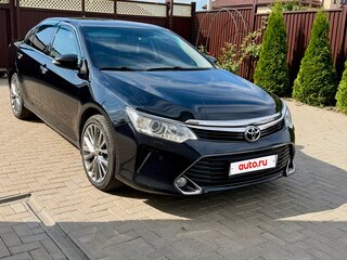 2016 Toyota Camry VII (XV50) Рестайлинг, чёрный, 2200000 рублей, вид 2
