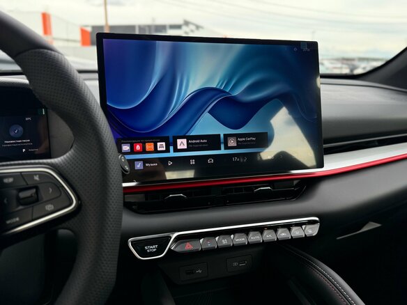 2026 Geely Coolray I Рестайлинг 2, фиолетовый, 2929990 рублей - вид 15