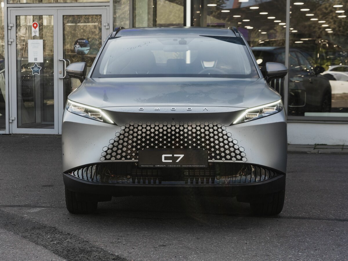 Открыть фотографии: Omoda C7