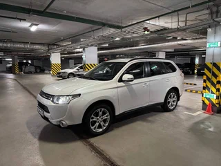 2013 Mitsubishi Outlander III, белый, 1200000 рублей, вид 1