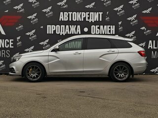2018 Lada (ВАЗ) Vesta SW I, серебристый, 975000 рублей, вид 4