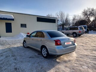 2007 Toyota Avensis II Рестайлинг, серебристый, 750000 рублей, вид 5