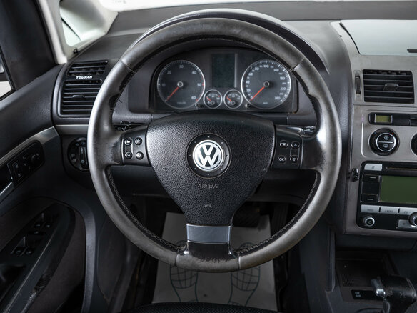 2007 Volkswagen Touran I Рестайлинг, серебристый - вид 14