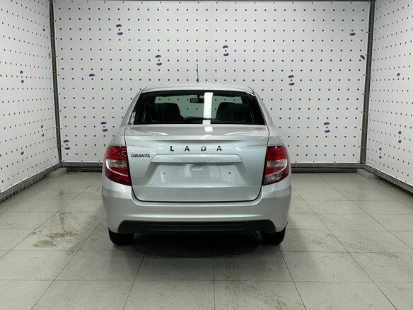 2026 Lada (ВАЗ) Granta I Рестайлинг, серебристый, 1083000 рублей - вид 5