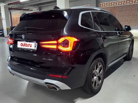 2022 BMW X3 20i xDrive III (G01) Рестайлинг, чёрный, 5960000 рублей, вид 2