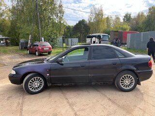 1996 Audi A4 I (B5), пурпурный, 139999 рублей, вид 4