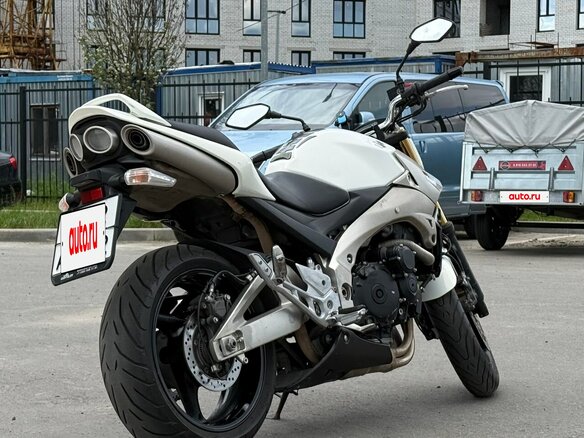 2009 Suzuki GSR 400, белый, 355000 рублей - вид 4