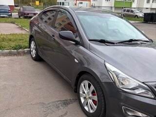 2014 Hyundai Solaris I Рестайлинг, серый, 700000 рублей, вид 2
