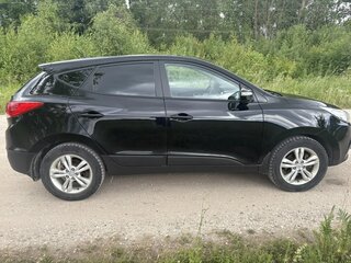 2011 Hyundai ix35 I, чёрный, 860000 рублей, вид 4