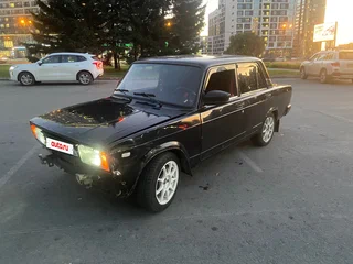 2010 Lada (ВАЗ) 2105, чёрный, 149000 рублей, вид 1