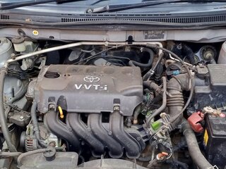 2002 Toyota Corolla IX (E120, E130), серебристый, 320000 рублей, вид 4