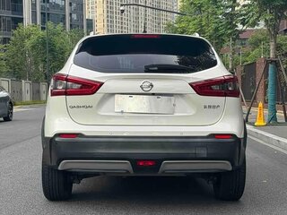 2022 Nissan Qashqai II Рестайлинг, белый, 1625666 рублей, вид 3