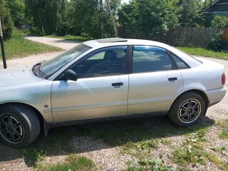 1999 Audi A4 I (B5), серый, 210000 рублей, вид 2