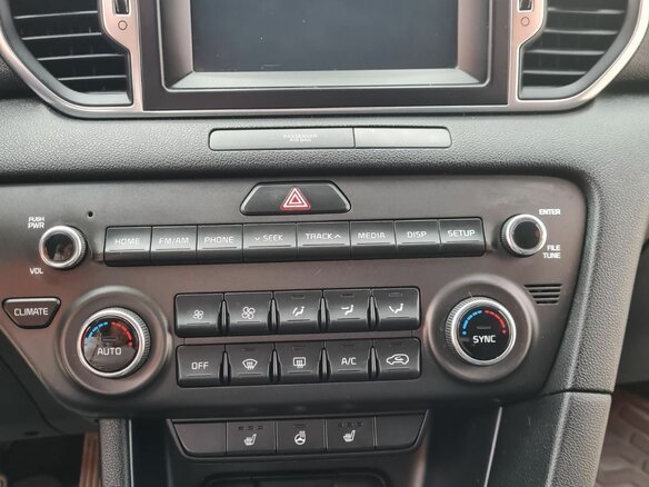 2018 Kia Sportage IV, коричневый, 2000050 рублей - вид 6