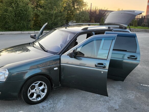2010 Lada (ВАЗ) Priora I, зелёный, 380000 рублей - вид 10