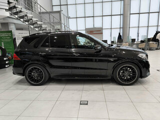 2016 Mercedes-Benz GLE 400 I (W166), чёрный, 2550000 рублей, вид 4