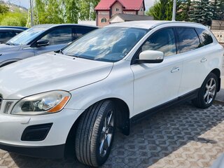 2011 Volvo XC60 I, белый, 1580000 рублей, вид 1