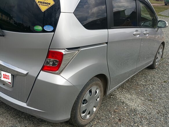 2015 Honda Freed I Рестайлинг 2, серебристый, 1150000 рублей - вид 5