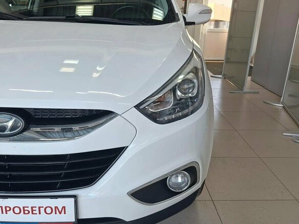 2015 Hyundai ix35 I Рестайлинг, белый, 1248000 рублей - вид 3