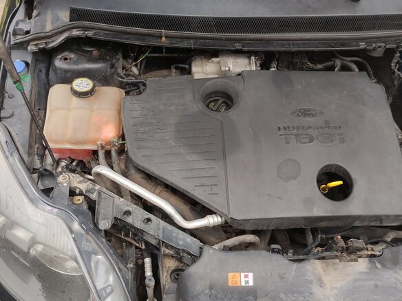2010 Ford Focus II Рестайлинг, чёрный, 410000 рублей - вид 18
