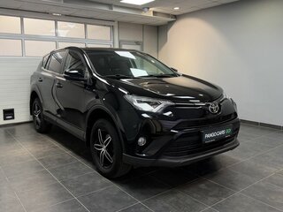 2018 Toyota RAV4 IV (XA40) Рестайлинг, чёрный, 2430000 рублей, вид 3