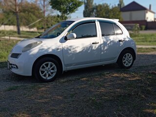 2002 Nissan March III (K12), белый, 289000 рублей, вид 2