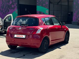 2011 Suzuki Swift IV, красный, 560000 рублей, вид 4