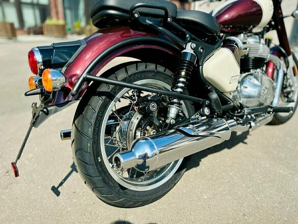 2026 Royal Enfield Classic 650, красный, 703000 рублей - вид 11