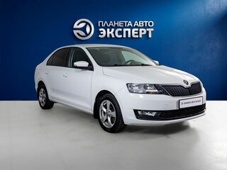 2017 Skoda Rapid I Рестайлинг, белый, 1295000 рублей, вид 3