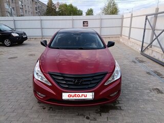 2011 Hyundai Sonata VI (YF), пурпурный, 870000 рублей, вид 2