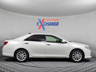 2012 Toyota Camry VII (XV50), белый, 1469000 рублей, вид 3