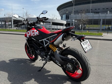 2022 Ducati Hypermotard, красный, 1499000 рублей, вид 5
