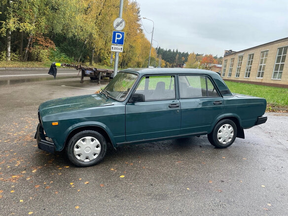 2007 Lada (ВАЗ) 2107, зелёный, 100000 рублей - вид 3