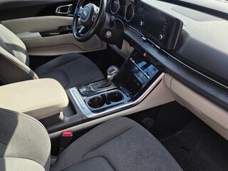 2021 Kia Carnival IV, чёрный, 3450000 рублей, вид 4