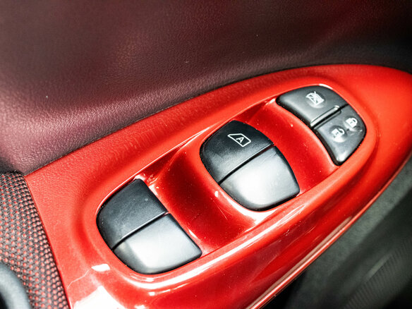 2012 Nissan Juke I, красный, 1050000 рублей - вид 12